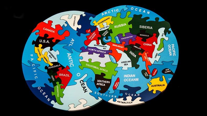 Deglobalisation (MediaWorldImages/Alamy Stock Photo)