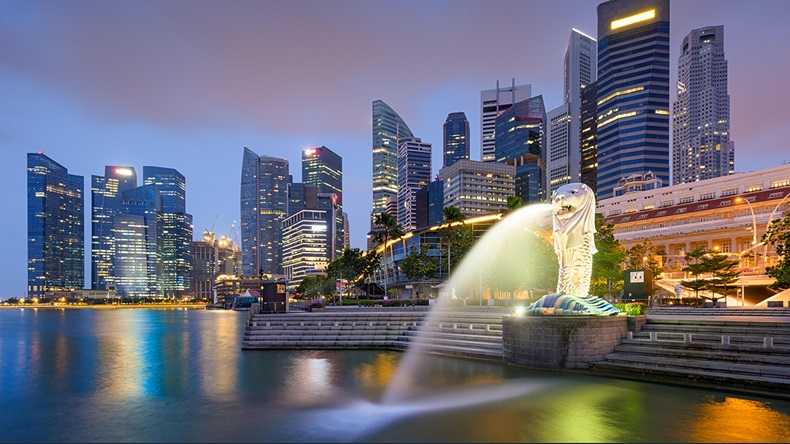 Singapore (Sean Pavone/Alamy Stock Photo)