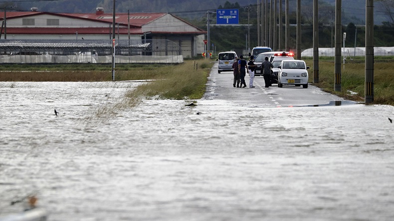 Typhoon Nanmadol Japan (2022) (Newscom/Alamy Live News)