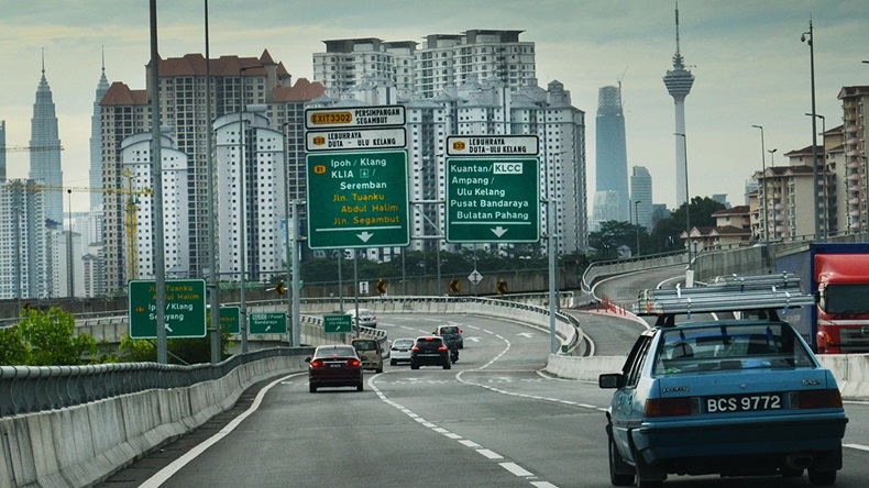 Kuala Lumpur traffic (Boaz Rottem/Alamy Stock Photo)