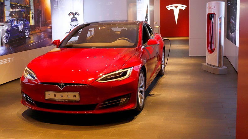 Tesla (360b/Alamy Stock Photo)