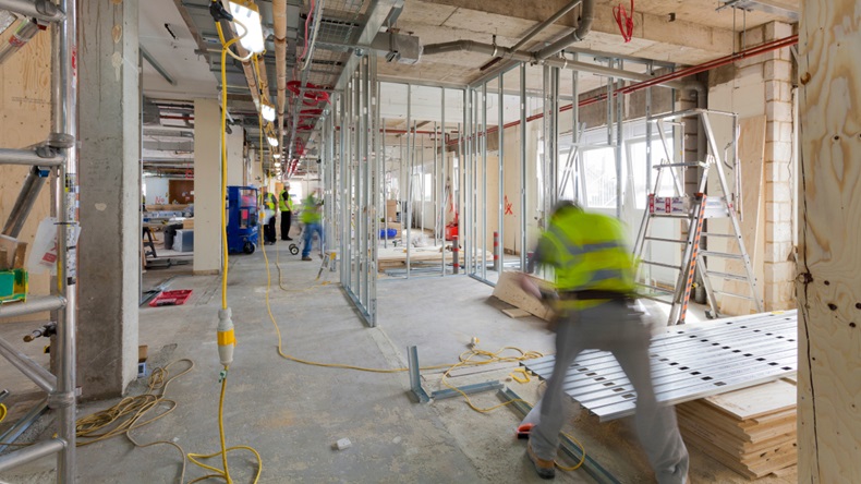 Construction workers (Peter Noyce CST/Alamy Stock Photo)