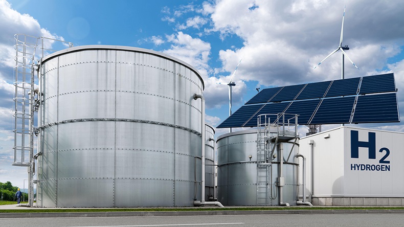 Hydrogen plant (Scharfsinn/Alamy Stock Photo)