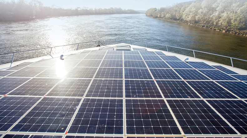 Cavan Images/Alamy Stock Photo