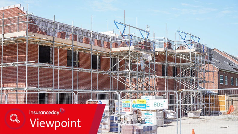 Construction site closed (Lee Hudson/Alamy Stock Photo)