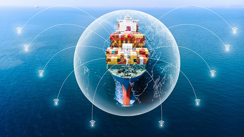 SUPHANAT KHUMSAP/Shutterstock.com