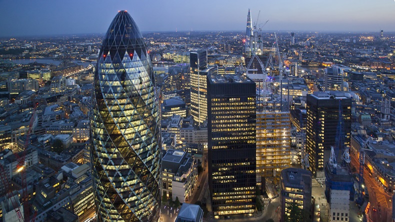 London, England (Jeremy Reddington/Shutterstock.com)