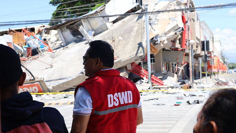 Philippines earthquake building damage