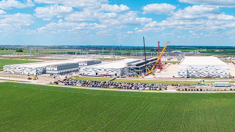 Aerial view of the construction of a massive AI data centre campus with 400 million square feet hosting and 600MW capacity in Hutto, Texas.