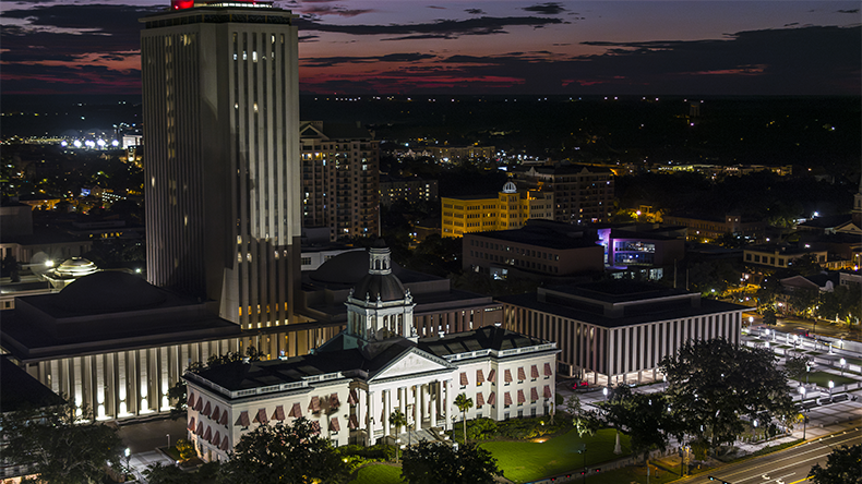 Night cityscape of Florida State Capitol in Tallahassee, Florida