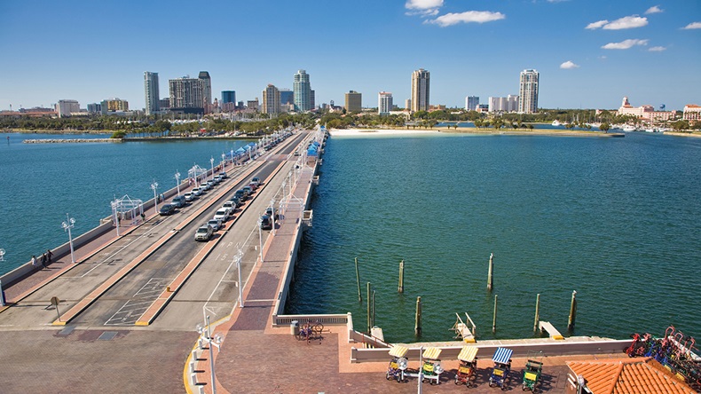 St Petersburg, Florida (James Schwabel/Alamy Stock Photo)