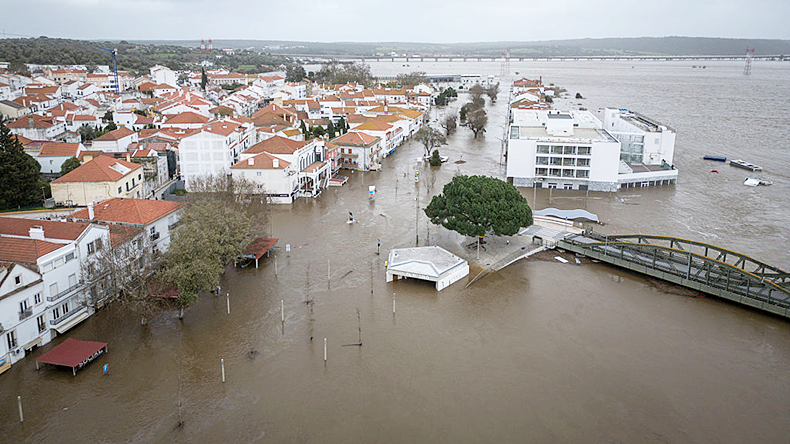 Portugal storm Kristin Jan-Feb 2026