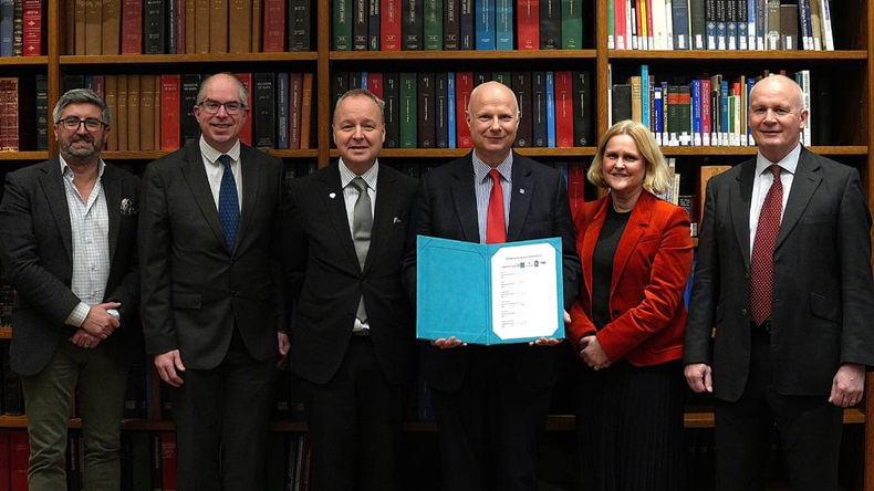 Lloyd’s Register nuclear consortium launch: (left to right) Nick Tomkinson, GNSP; Simon Williams, Rolls-Royce; Blair Jamieson, Babcock; Mark Tipping, Lloyd’s Register; Kirsti Massie, Stephenson Harwood; Mike Salthouse, NorthStandard