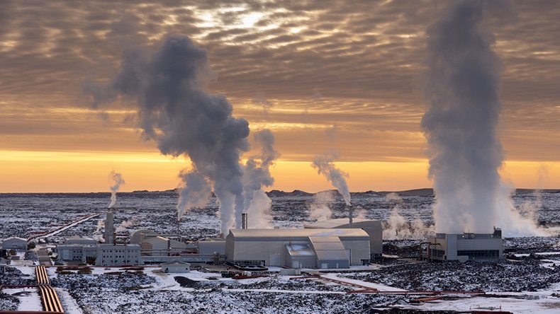 Geothermal power plant