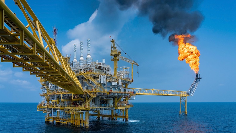 Oil rig