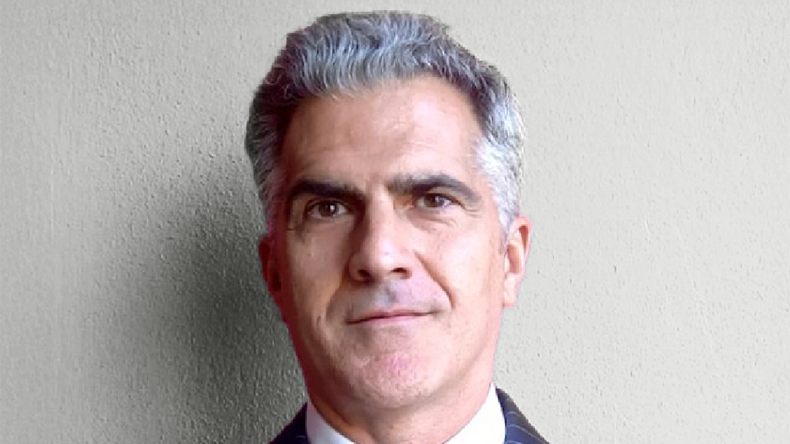 Headshot of Adrián Larrondo from MDS Group 