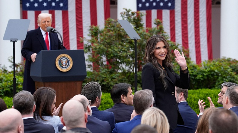 Kristi Noem and Donald Trump 
