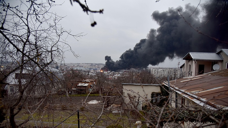 Russia-Ukraine war (2022) (REUTERS/Pavlo Palamarchuk/Alamy Stock Photo)