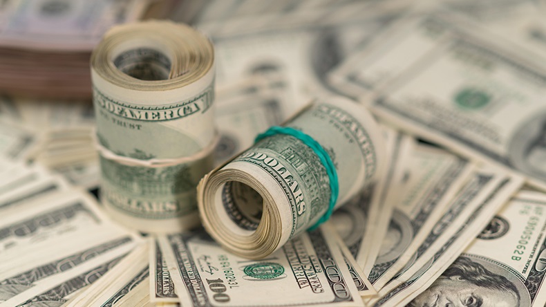 Dollars (Nikolaenko Viacheslav/Alamy Stock Photo)