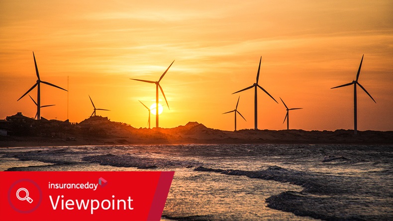 Brazil wind turbines (mauritius images GmbH/Alamy Stock Photo)