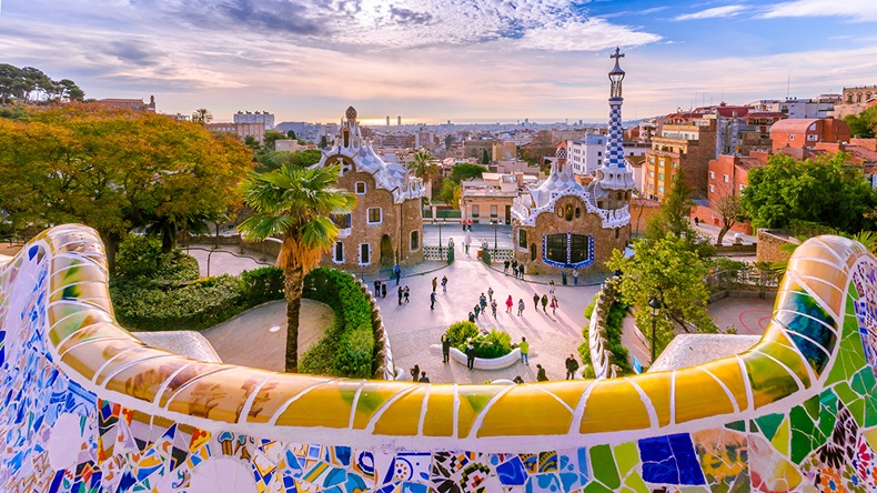 Barcelona (Georgios Tsichlis/Shutterstock.com)