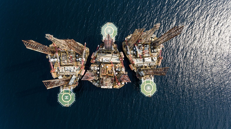 Gulf of Guinea oil rig (Jan Ziegler/Shutterstock.com)