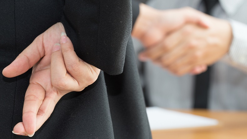 Liar (Narong Jongsirikul/Shutterstock.com)