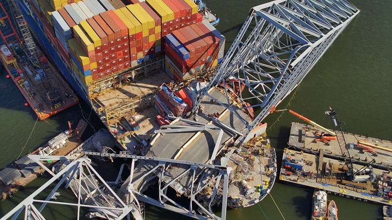 Baltimore bridge on Dali containership